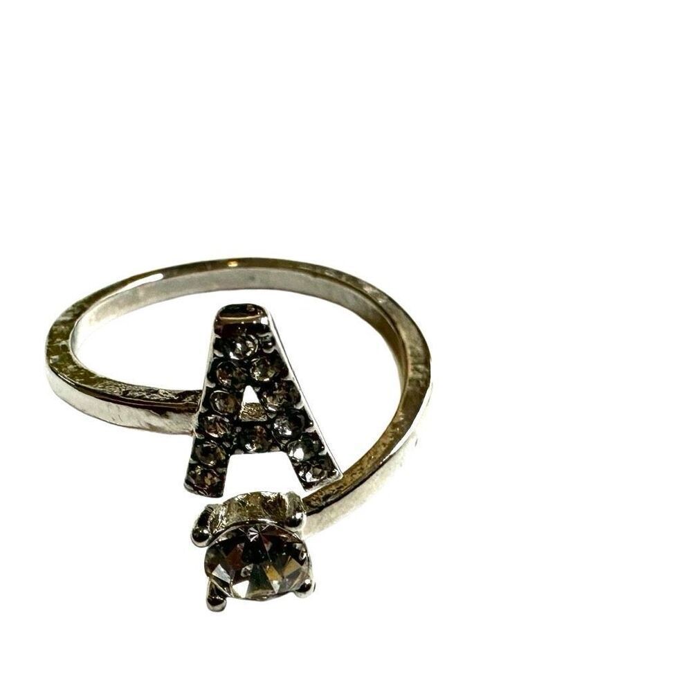 A monogram rhinestone ring - Picture 2 of 6